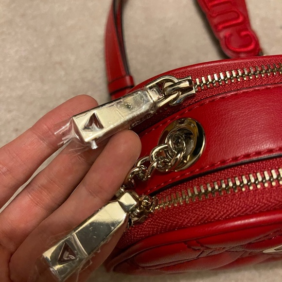 Guess cross body bag - Picture 4 of 5